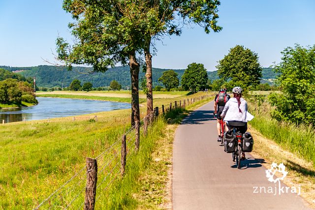 droga-rowerowa-nad-wezera-za-holzminden-