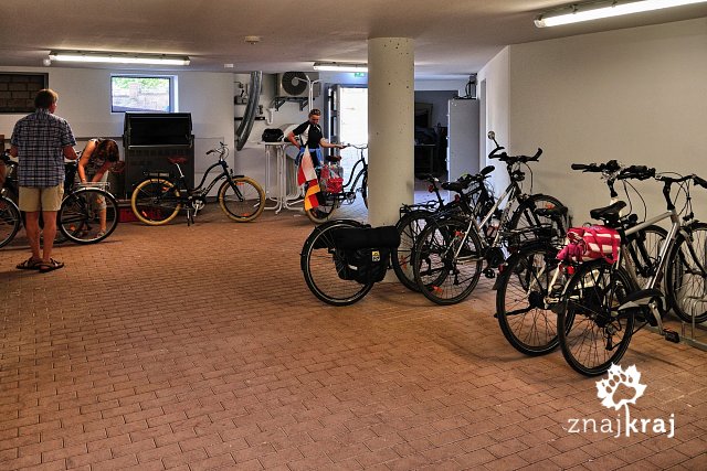 garaz-dla-rowerow-w-hotelu-w-holzminden-