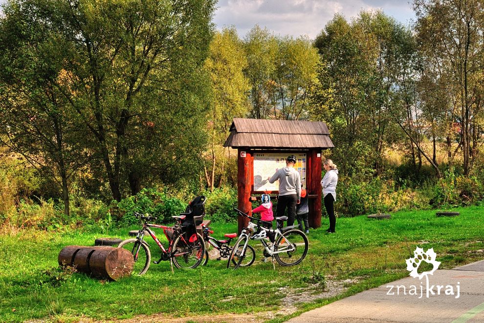 rowerowa-rodzinka-ze-slowacji-beskid-zyw