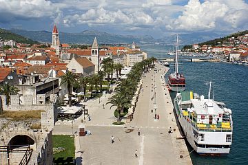 Trogir, widok z twierdzy. Fot. Dennis Jarvis Trogir, widok z twierdzy. Fot. Dennis Jarvis
