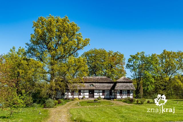 dworek-w-salinie-gospodarstwo-agroturyst