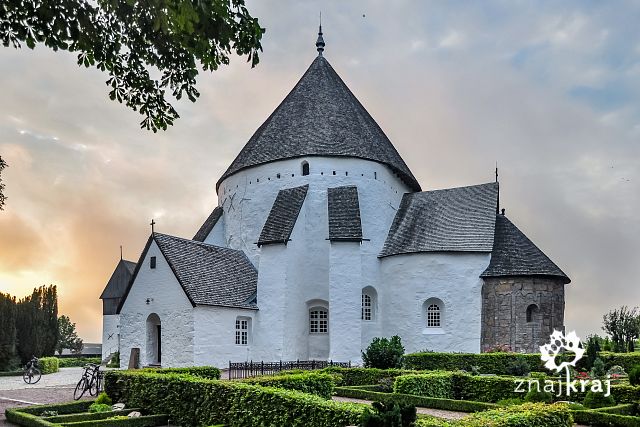 rotunda-w-osterlars-bornholm-2010-szymon