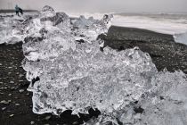 Lodowe klejnoty koło Jökulsárlón Lodowe klejnoty koło Jökulsárlón