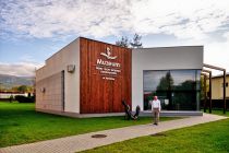 Muzeum Fauny i Flory w Jaworzu koło Bielska-Białej Muzeum Fauny i Flory w Jaworzu koło Bielska-Białej