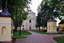 Sanktuarium Matki Bożej Pocieszycielki Strapionych w Wielkich Oczach