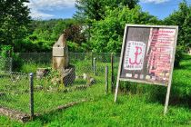 Tablica Beskidzkiej Trasy Kurierskiej
