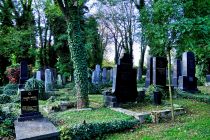 Zadbany cmentarz żydowski w Bielsku Zadbany cmentarz żydowski w Bielsku