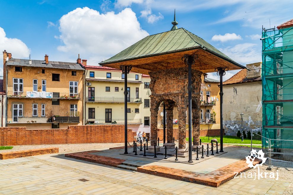 Bima - resztki synagogi w Tarnowie
