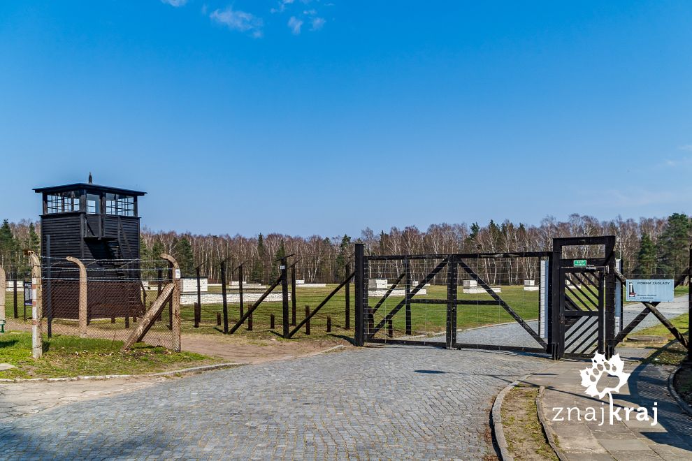 Brama obozu koncentracyjnego Stutthof