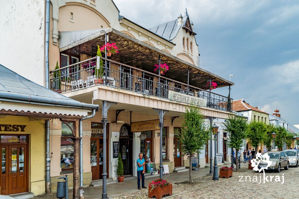 Budynek restauracji przy rynku w Starym Sączu