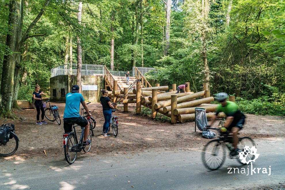 Bunkier w lesie koło Mielna