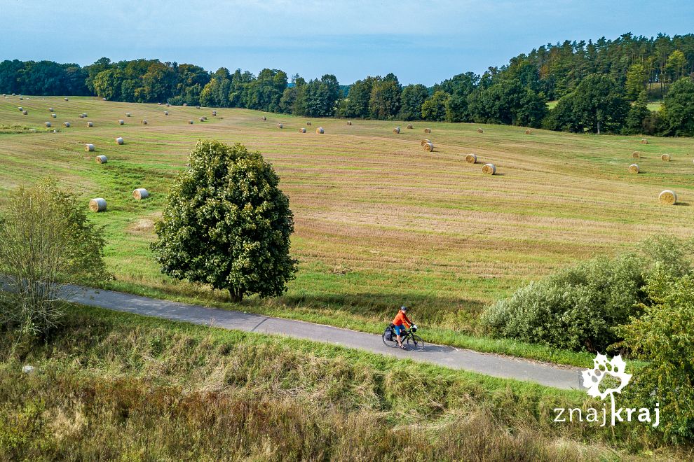 Droga rowerowa przed Połczynem-Zdrojem
