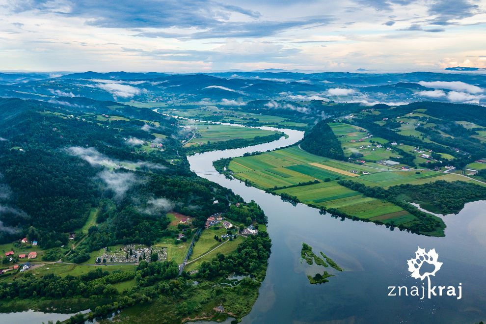 Dunajec wpadający do Jeziora Czchowskiego