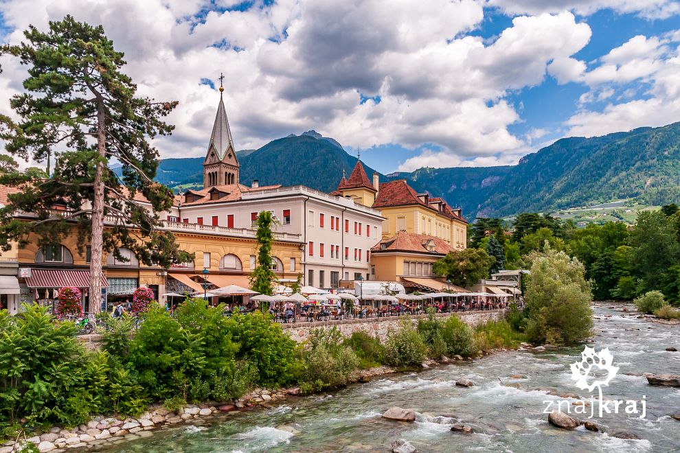 Merano nad rzeką Passirio w Południowym Tyrolu