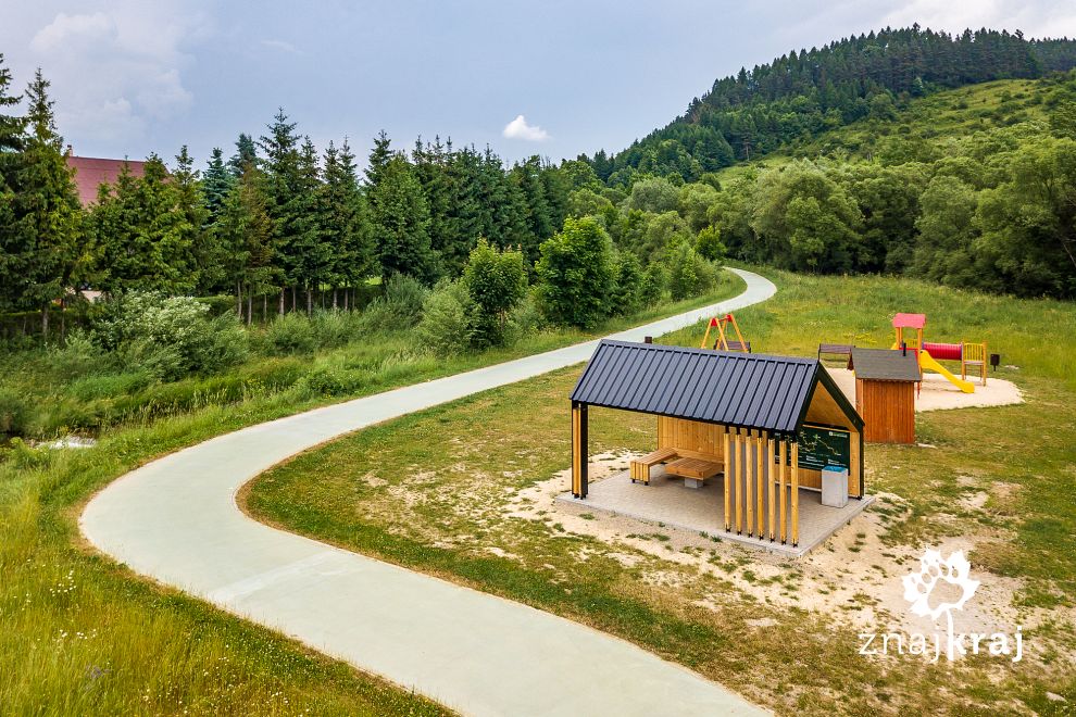 Miejsce odpoczynku szlaku Aqua Velo przy szlaku Velo Krynica