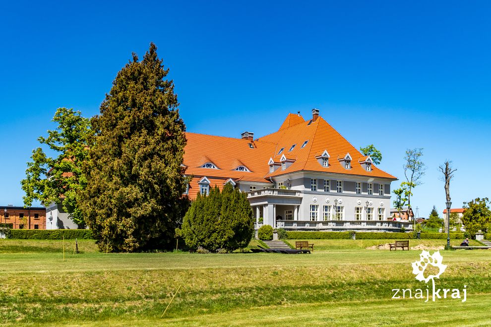 Pałac w Chynowiu