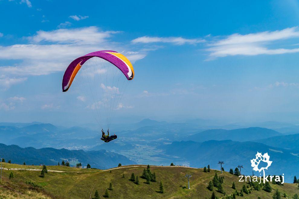 Paralotnia nad Gerlitzen Alpe w Austrii