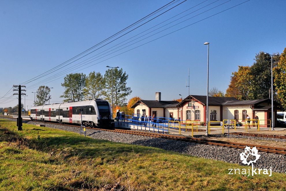 Pociąg Pesa Atribo Pomorskiej Kolei Metropolitalnej