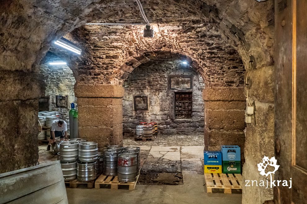 Podziemia w browarze Hofbräu Kaltenhausen