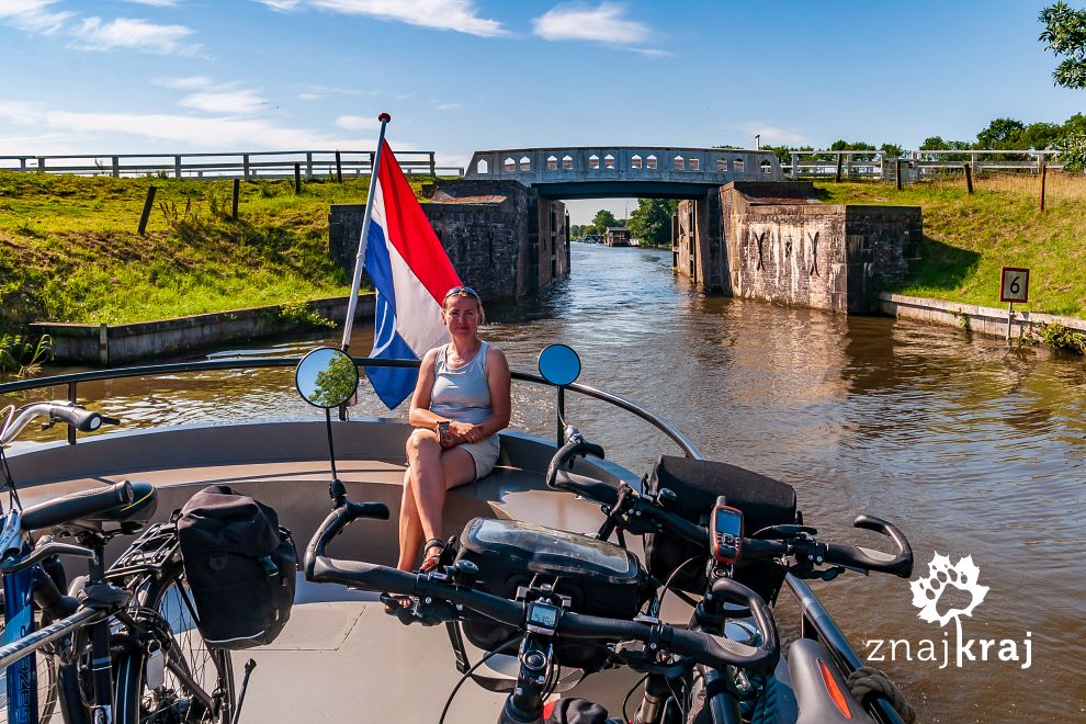 Rowerowy rejs po kanałach Holandii