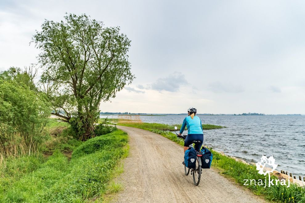 rowerem-nad-wodami-zalewu-szczecinskiego