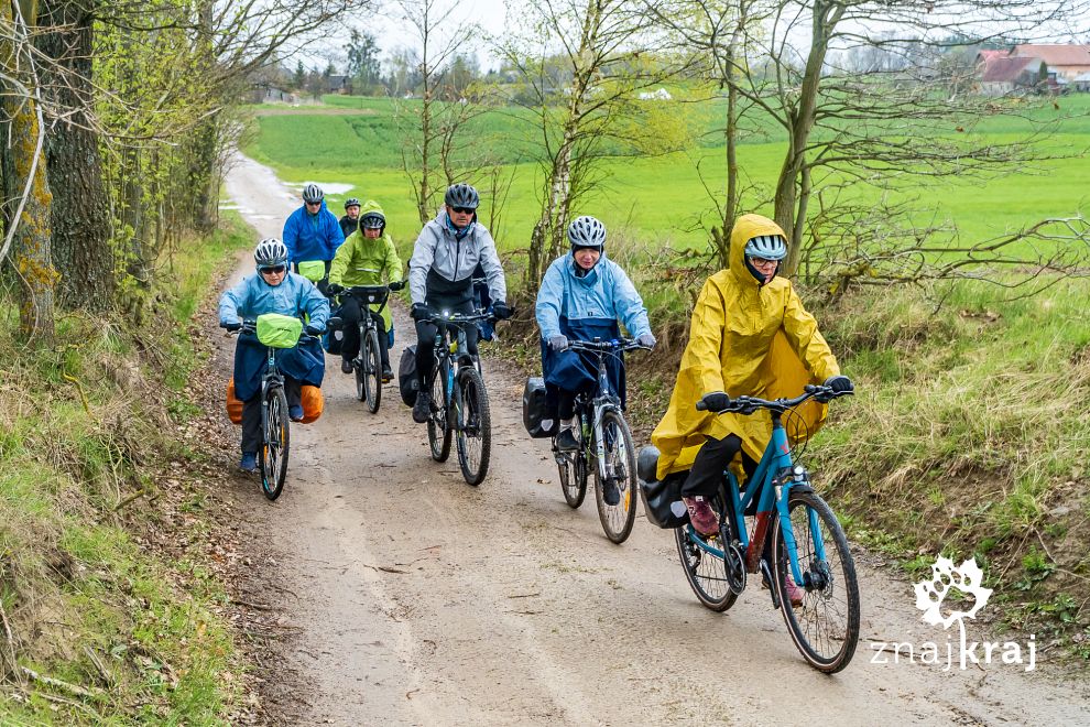 rowerowe-peleryny-w-akcji-mazury-zachodn