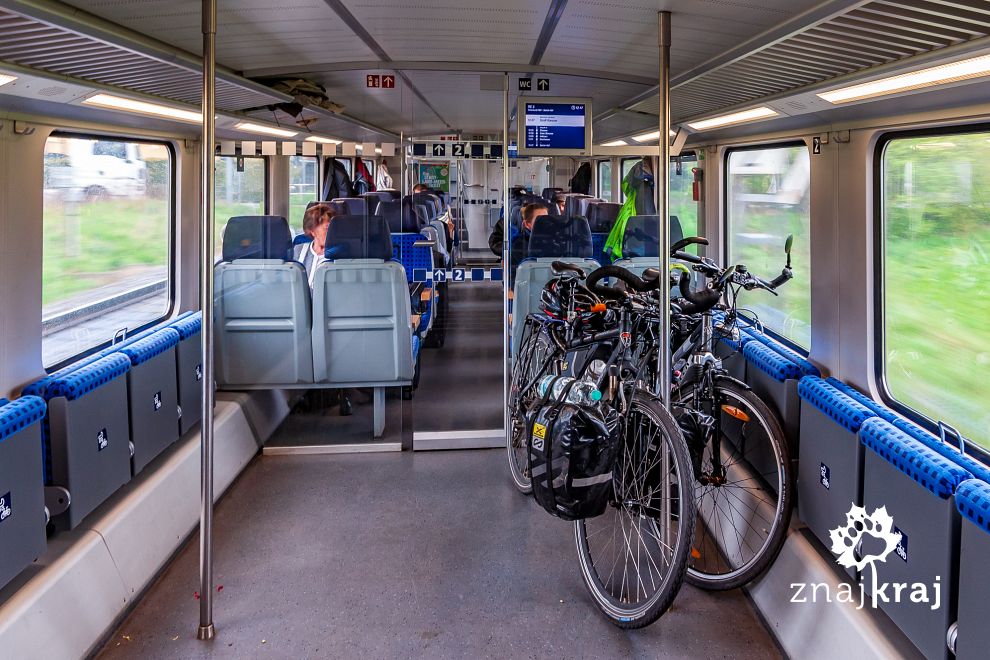 Rowerowy przedział w pociągu ze Stralsundu do Berlina