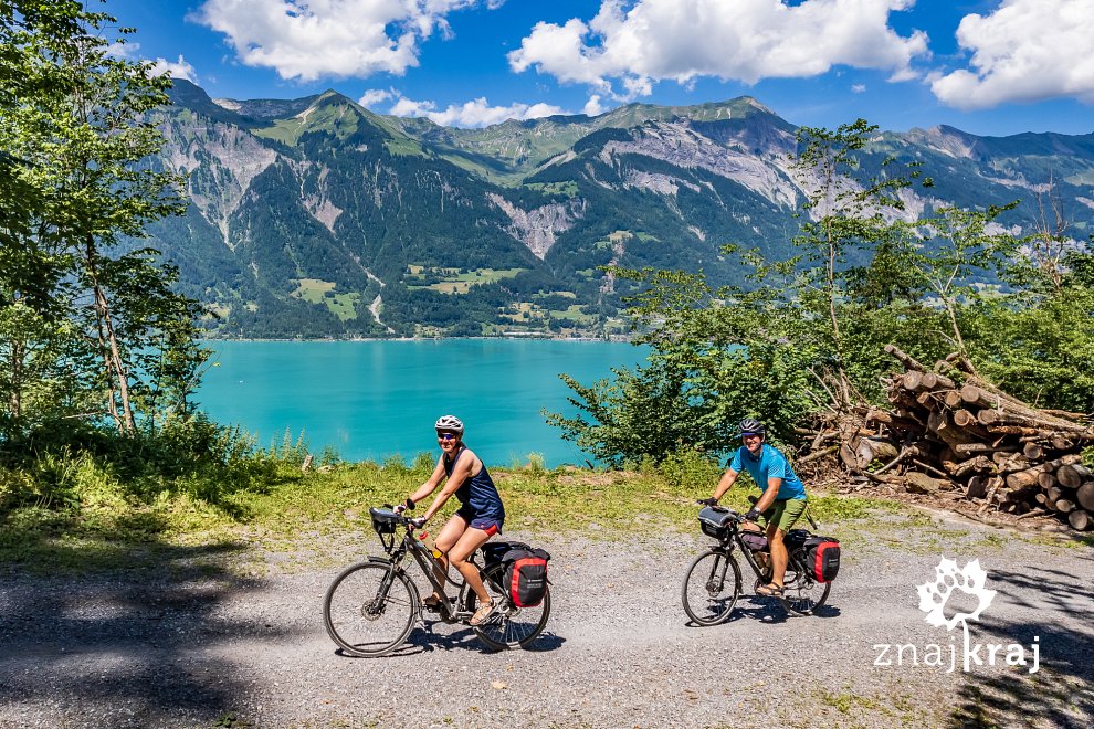 rowerowy-szlak-jezior-w-szwajcarii-szwaj