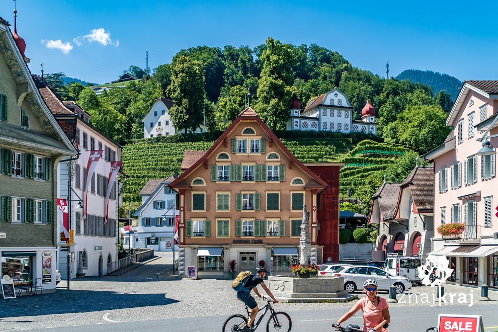 rynek-w-sarnen-w-szwajcarii-szwajcaria-2