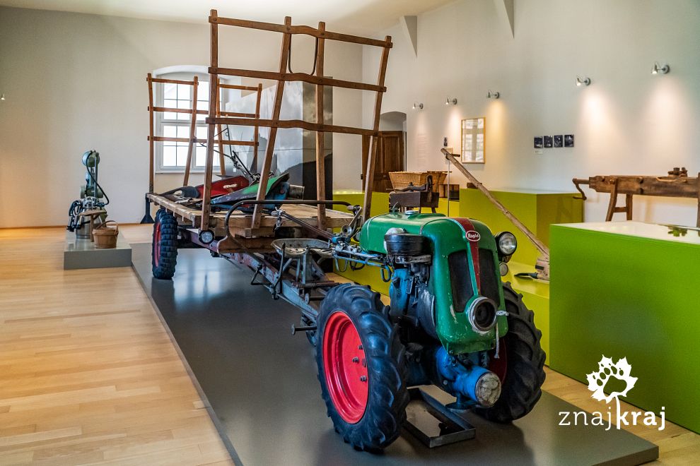 Sprzęt rolniczy w Muzeum Retyckim w Chur