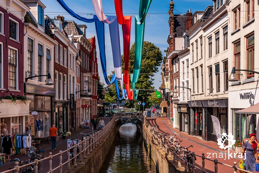 Kanały w stolicy Fryzji - Leeuwarden