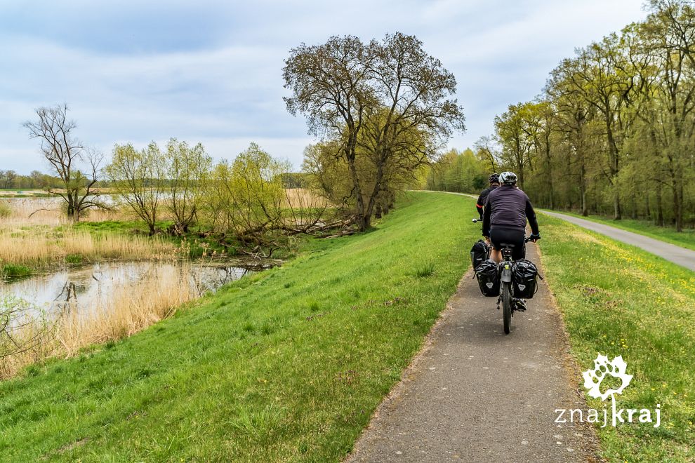 szeroka-panorama-na-szlaku-odra-nysa-bra