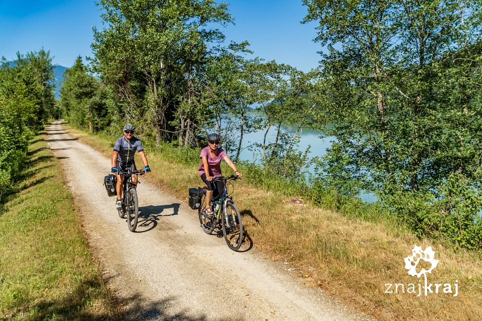 Szutrowa nawierzchnia trasy w Karyntii