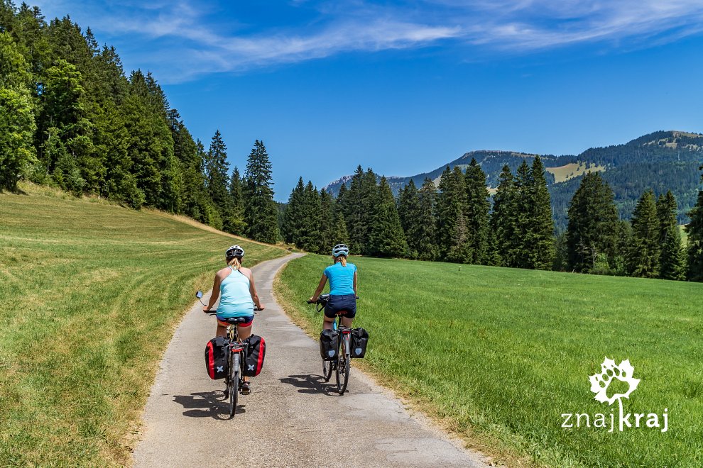 szlak-rowerowy-w-gorach-jury-w-szwajcari