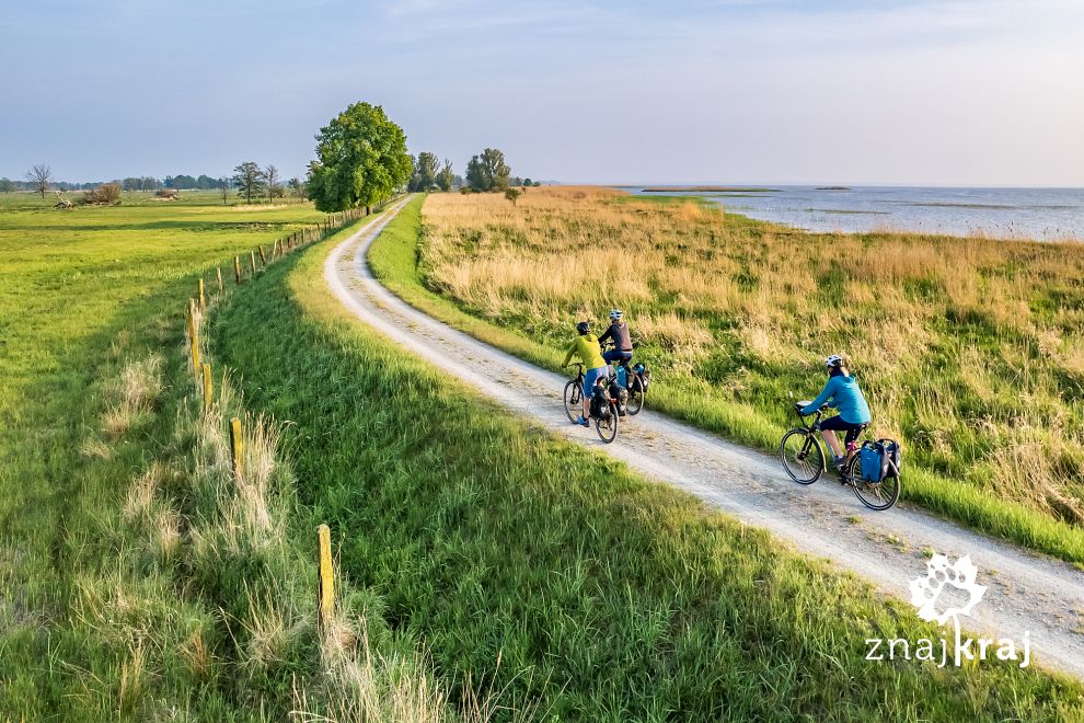 trasa-rowerowa-na-wale-przeciwpowodziowy