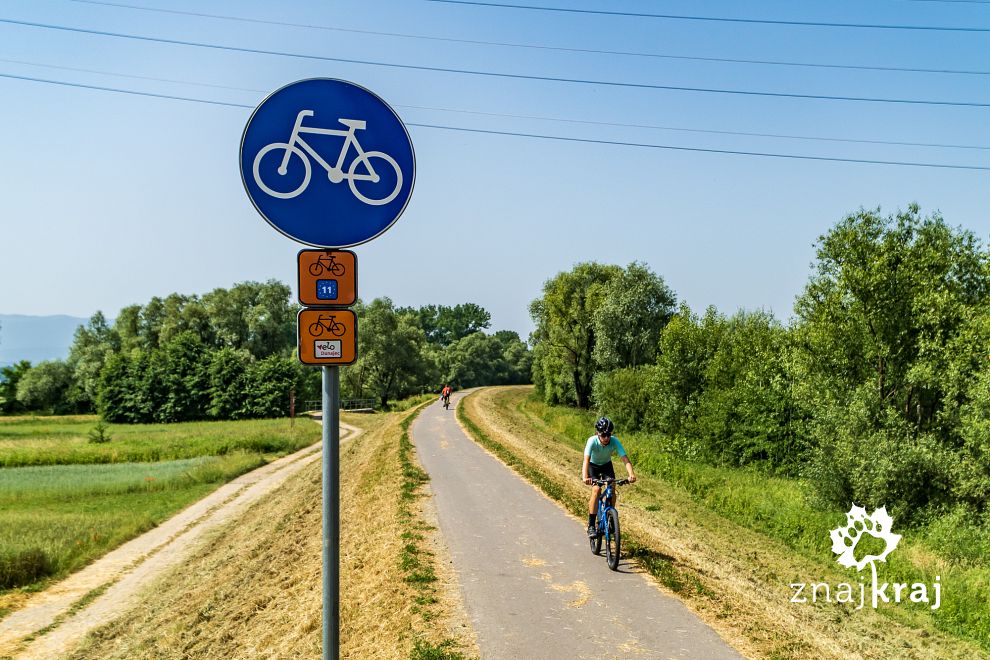 wal-przeciwpodziowy-i-droga-rowerowa-vel