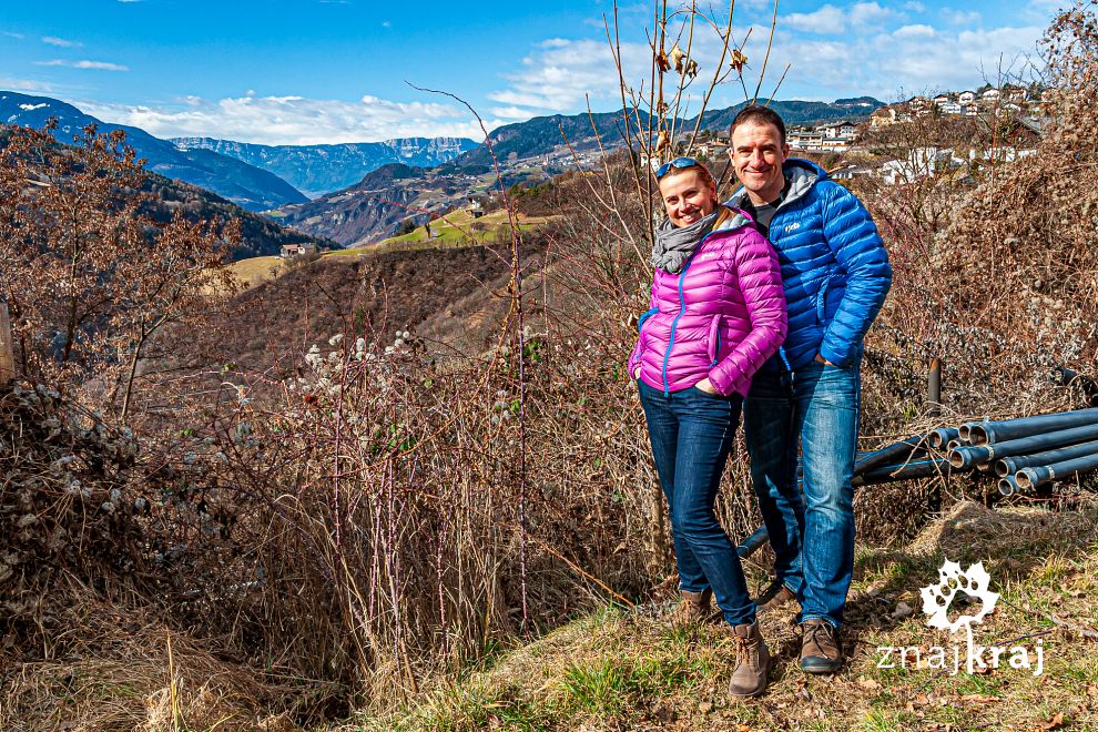 W jabłkowym sadzie w Dolomitach
