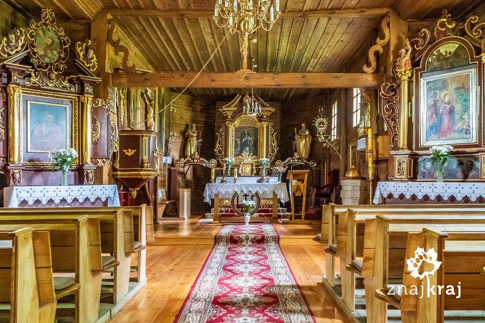 Wnętrze kościoła św. Idziego w Zrębicach