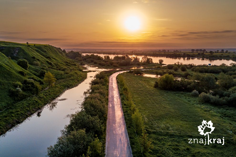 Wschód Słońca nad Wisłą pod Gniewem