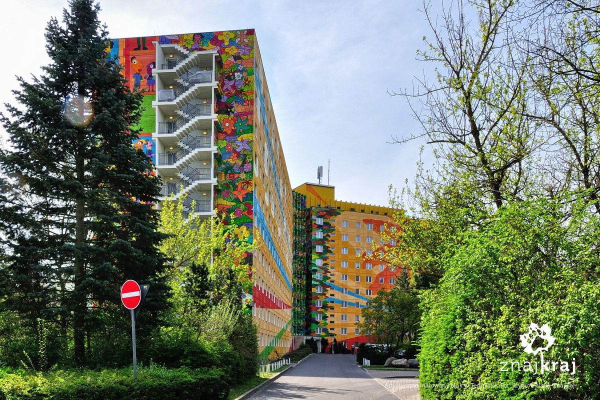 Artystycznie malowany blok w Templinie Artystycznie malowany blok w Templinie