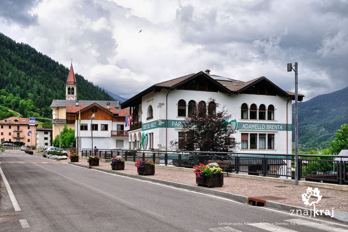 Centrum parku Adamello Brenta w Strembo Centrum parku Adamello Brenta w Strembo