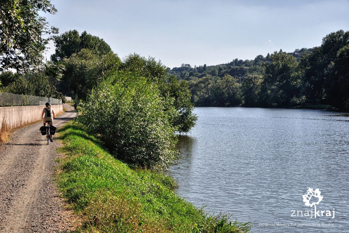 Droga nad Morawą Droga nad Morawą
