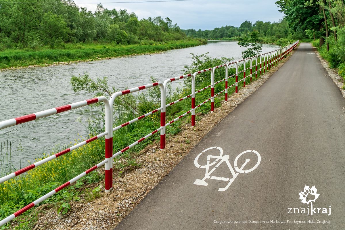 Droga rowerowa nad Dunajcem za Harklową