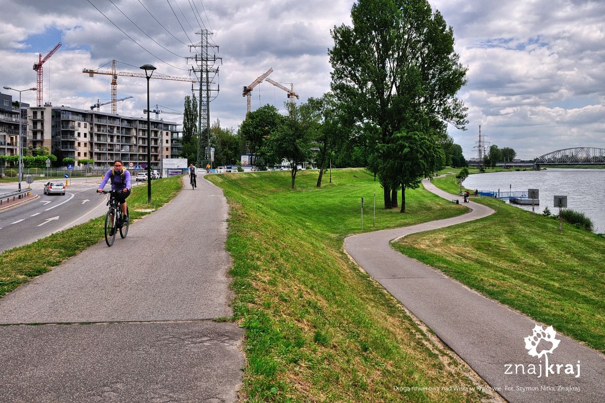 Droga rowerowa nad Wisłą w Krakowie