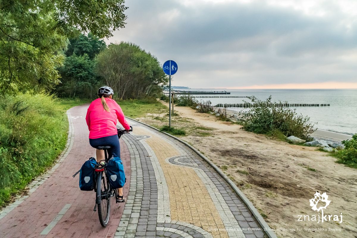 Droga rowerowa szlaku EuroVelo 10 koło Kołobrzegu