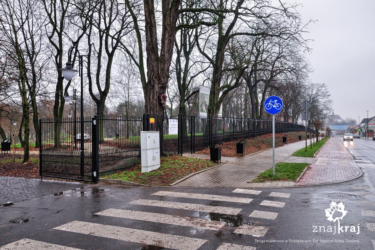 Droga rowerowa w Poddębicach Droga rowerowa w Poddębicach
