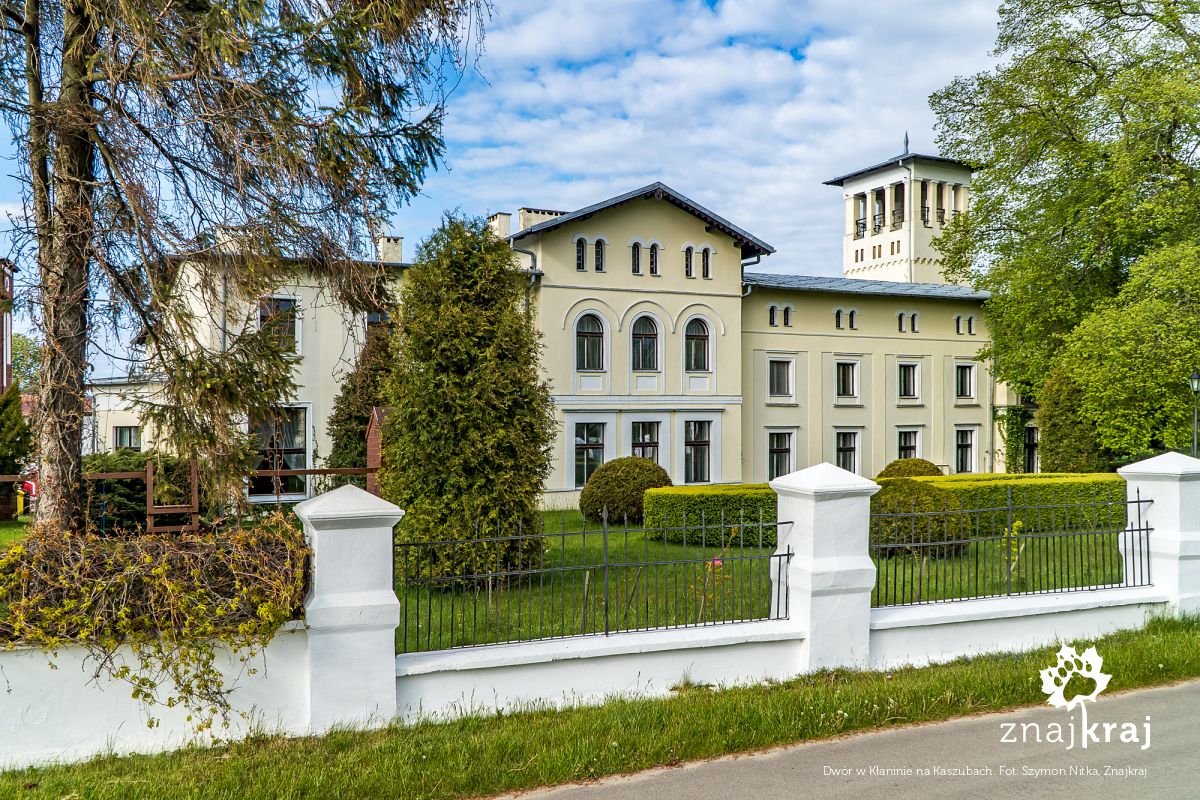 Dwór w Kłaninie na Kaszubach