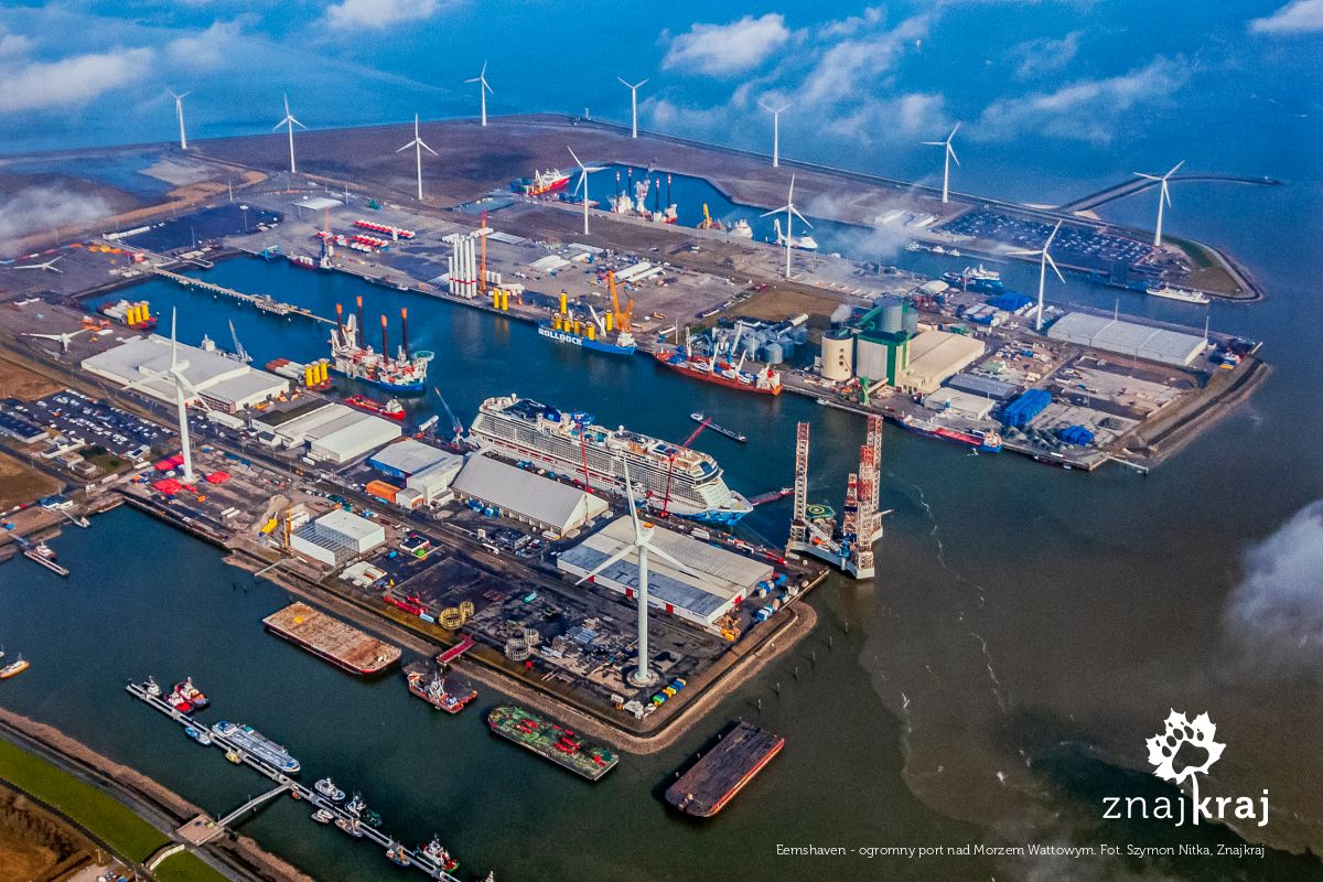Eemshaven - ogromny port nad Morzem Wattowym