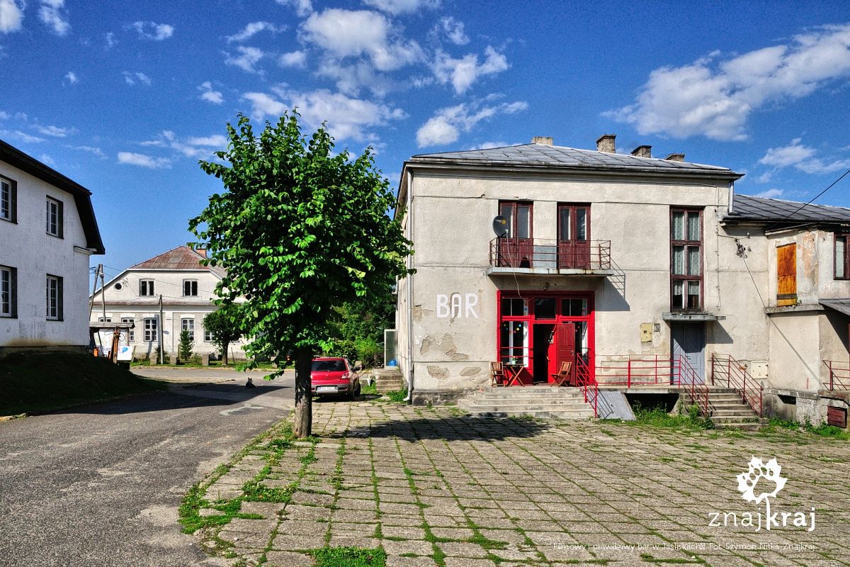 Filmowy i prawdziwy bar w Jaśliskach
