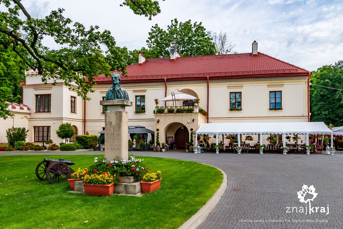 Hotel na zamku w Dubiecku
